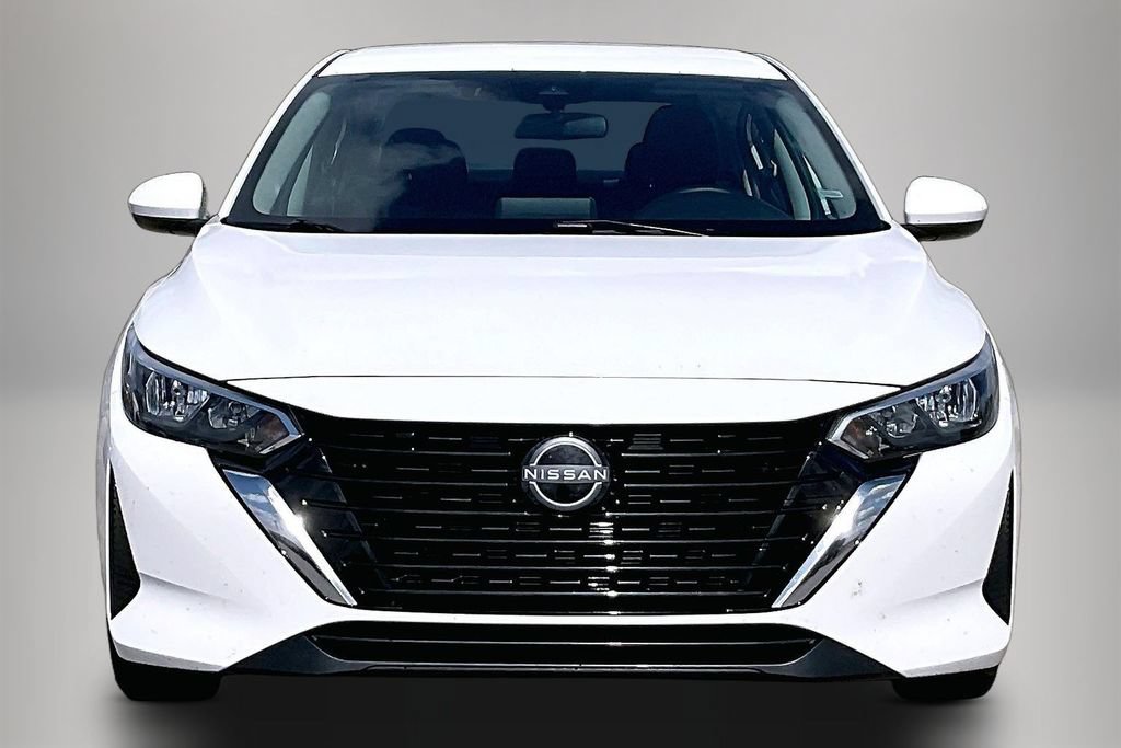 Used 2024 Nissan Sentra SV FWD image 3