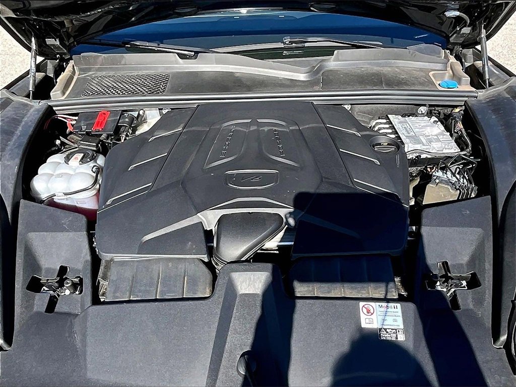 Used 2024 Porsche Cayenne image 23