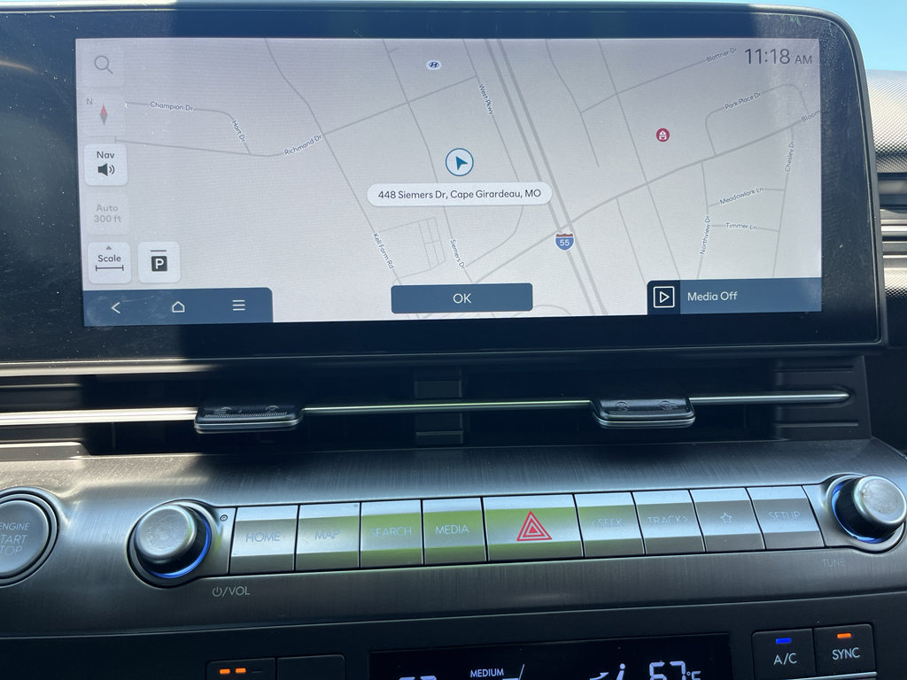 Used 2025 Hyundai Kona Limited AWD/4WD image 21