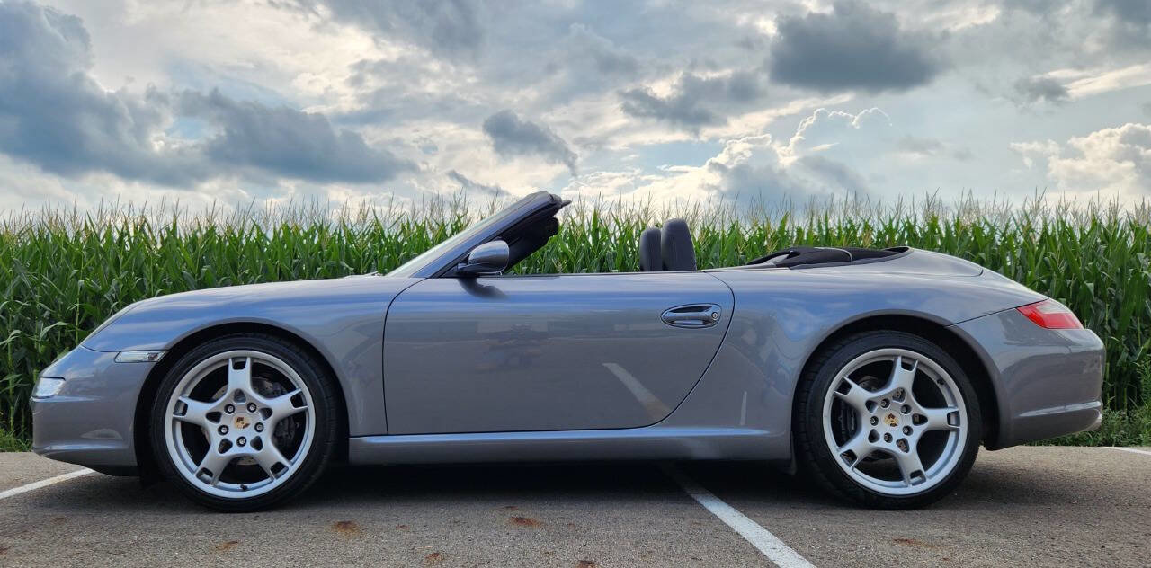 Used 2006 Porsche 911 Carrera image 2