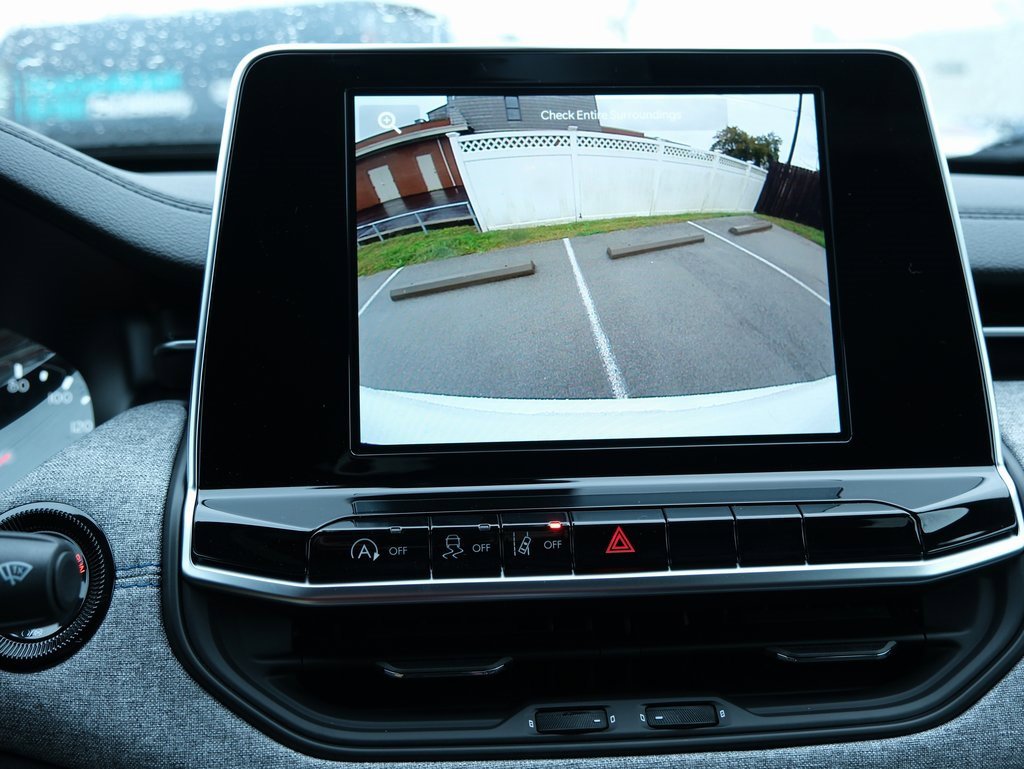 New 2026 Jeep Compass Latitude image 20