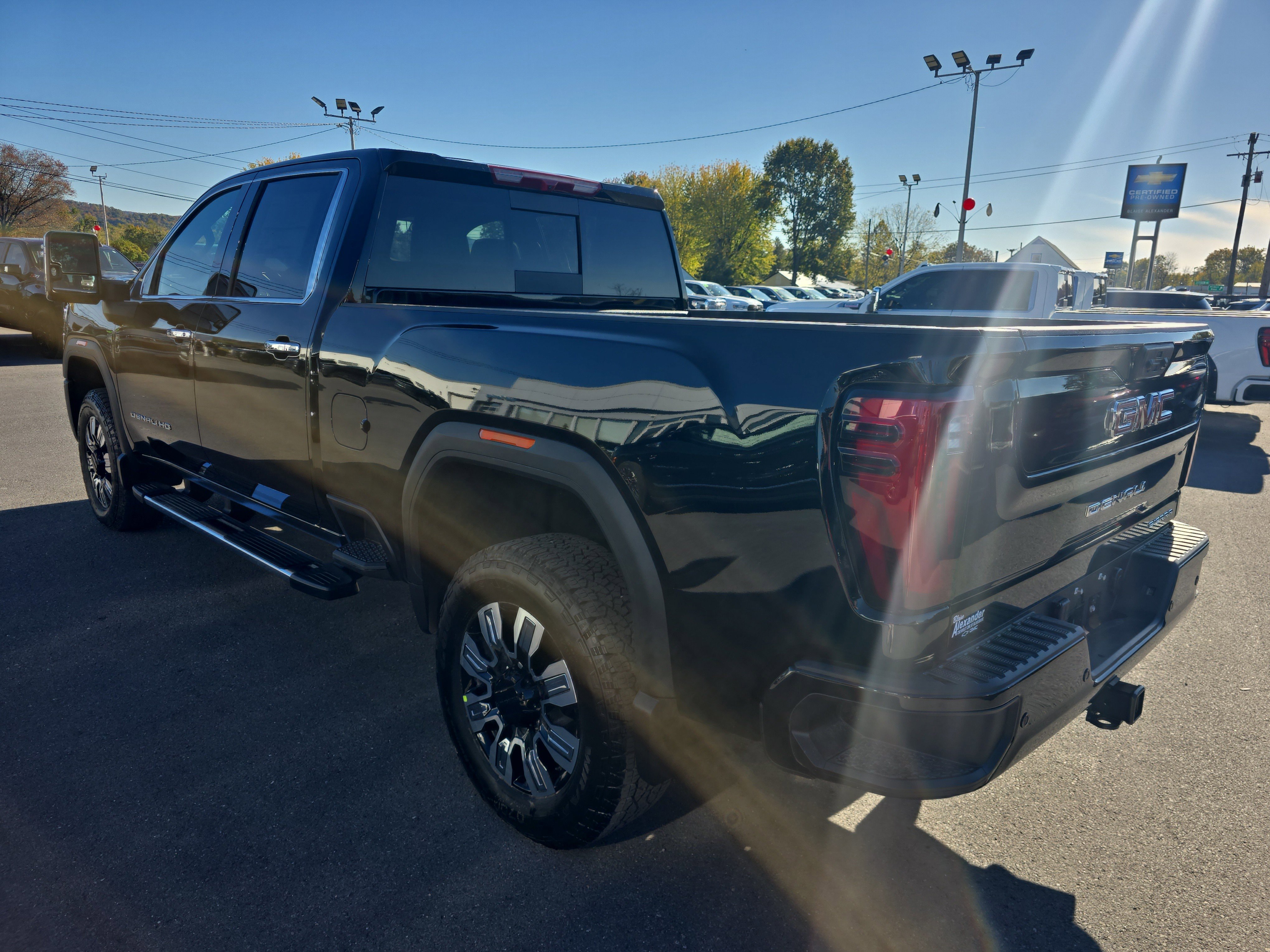 New 2026 GMC Sierra 2500 Denali image 6