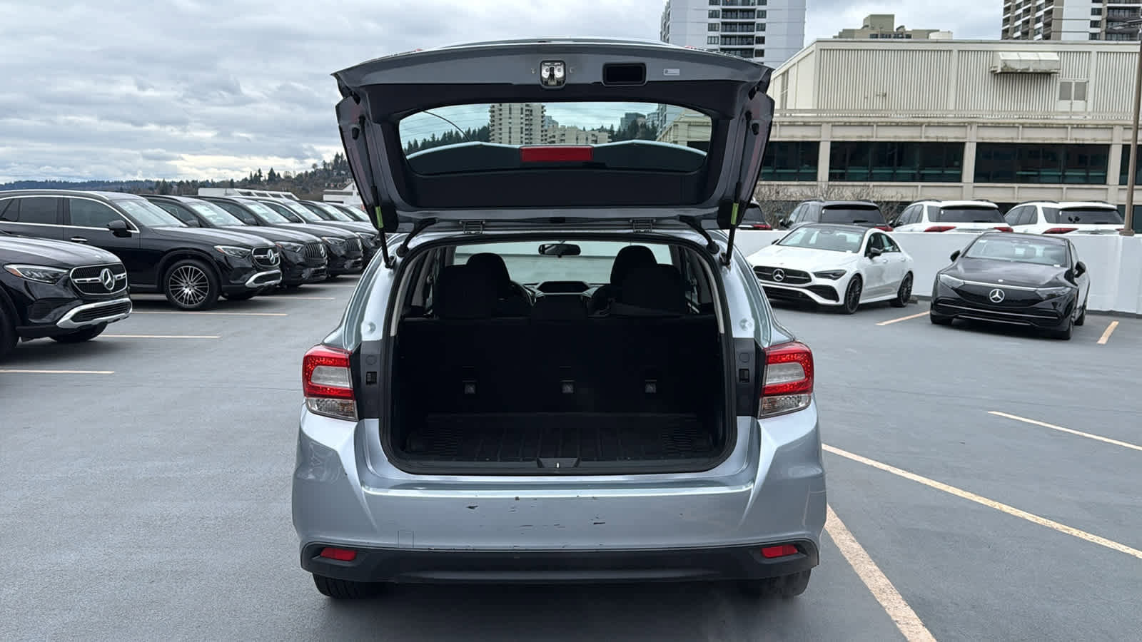 Used 2018 Subaru Impreza 2.0i Premium image 8