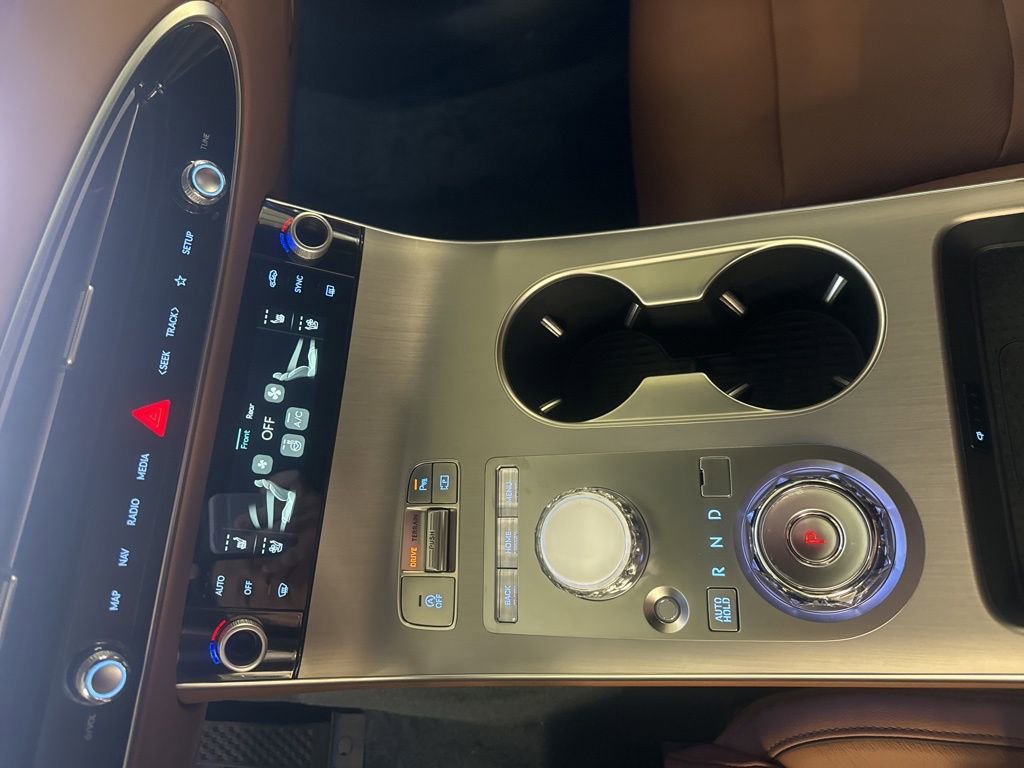 New 2026 Genesis GV70 2.5T Advanced image 16