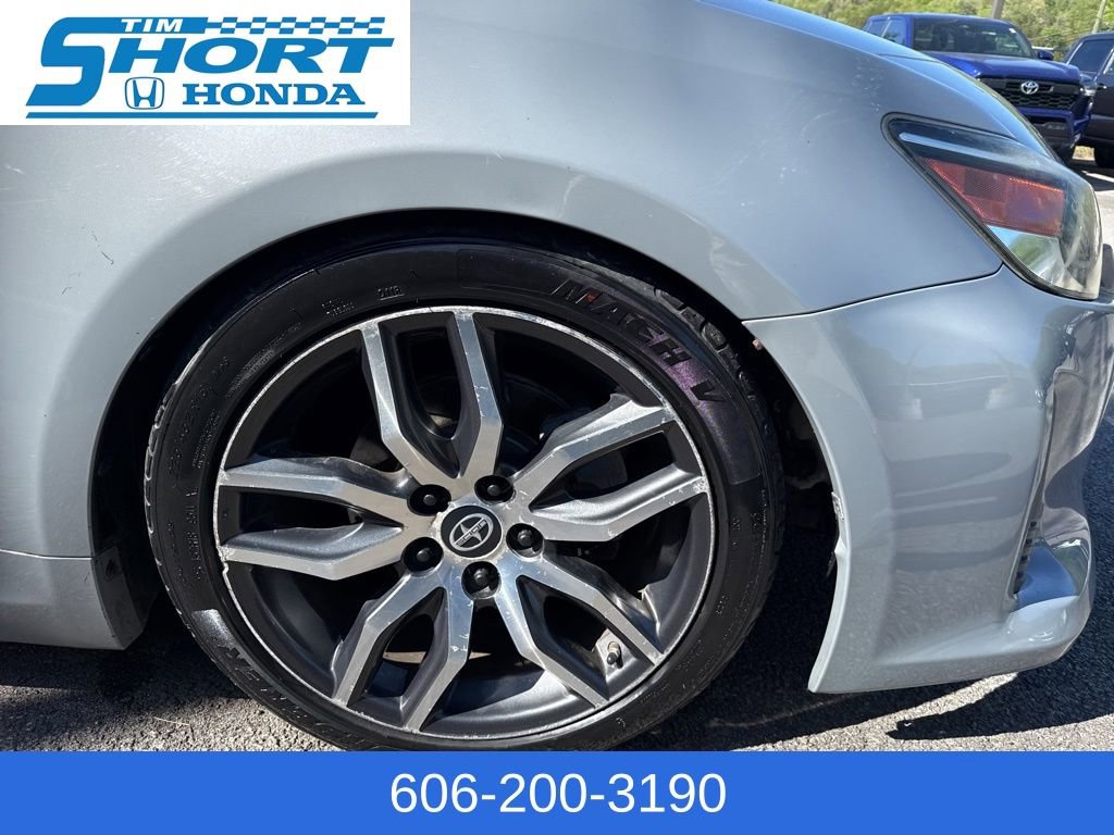 Used 2014 Scion tC image 4