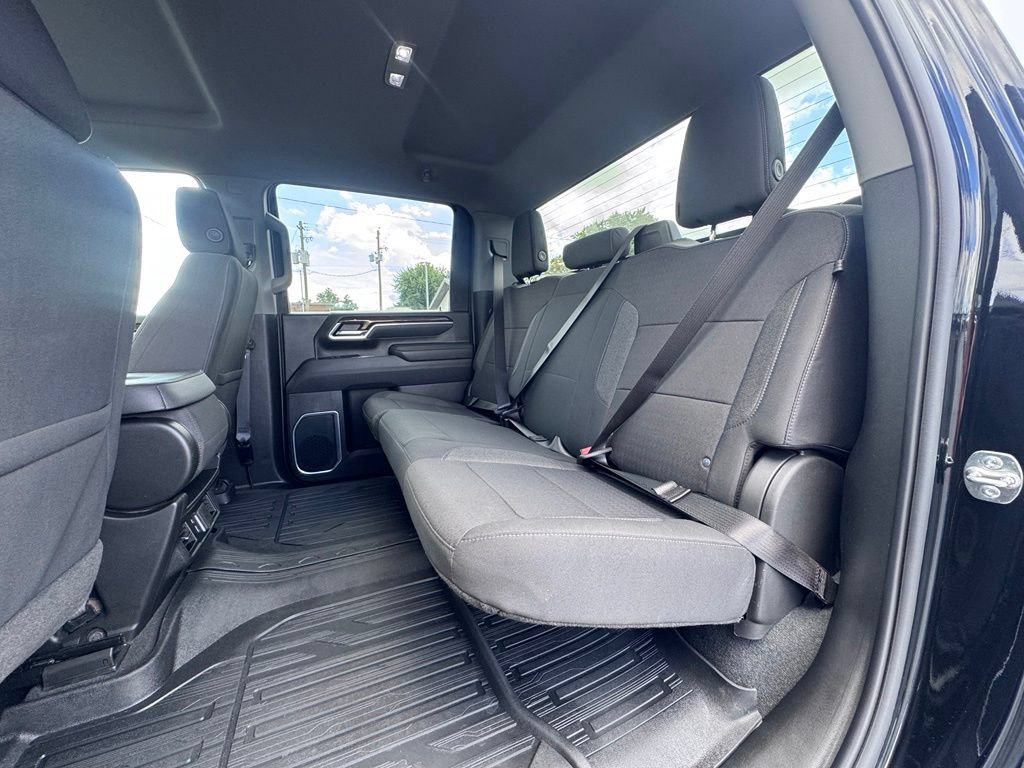 Used 2026 GMC Sierra 2500 SLE w/ SLE Value Package; AWD/4WD image 17