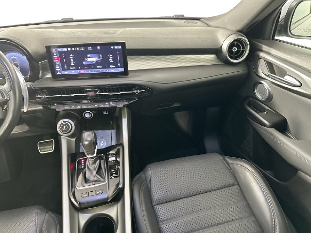 Used 2024 Alfa Romeo Tonale Veloce AWD/4WD image 29