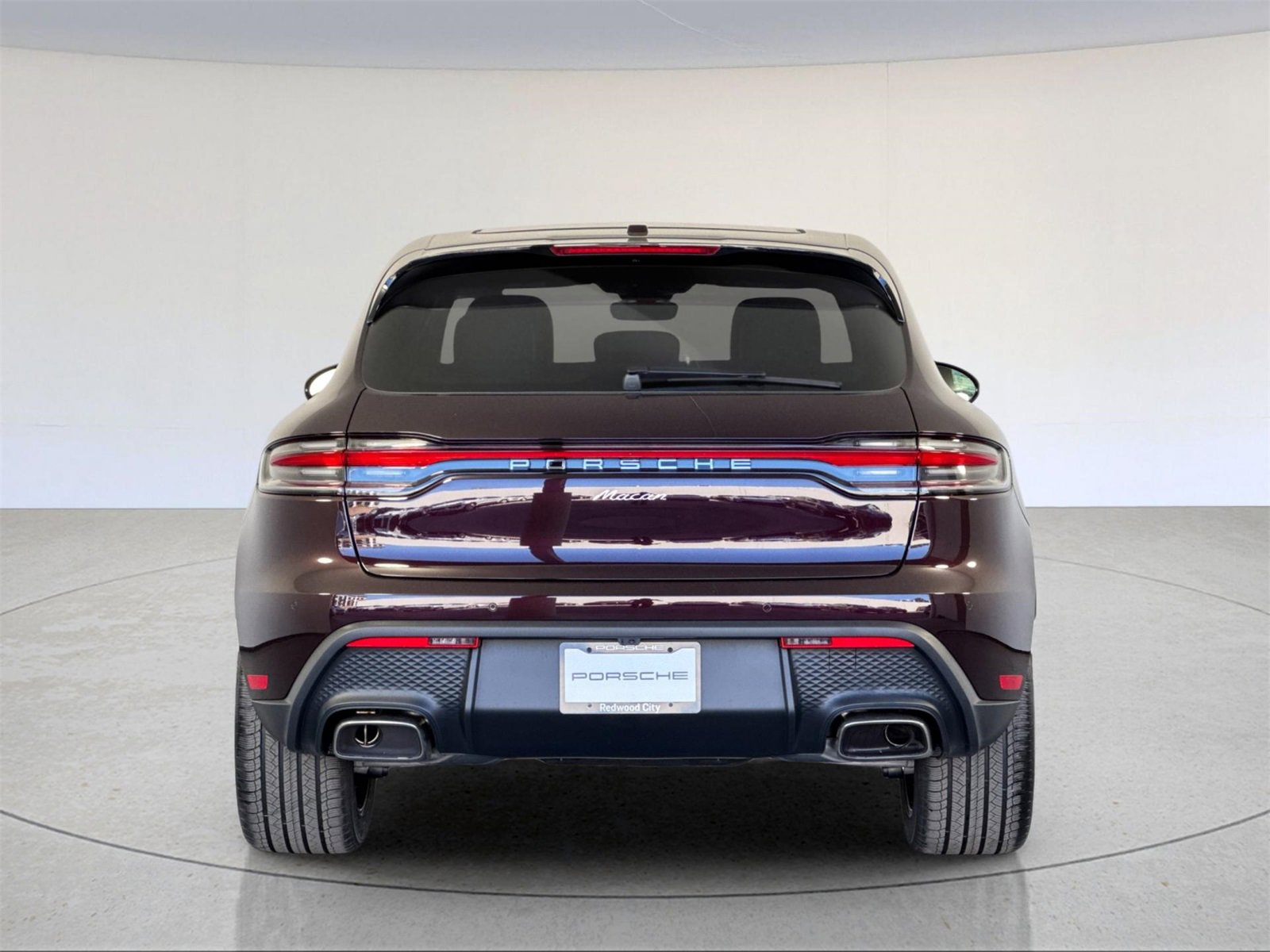 New 2026 Porsche Macan image 7