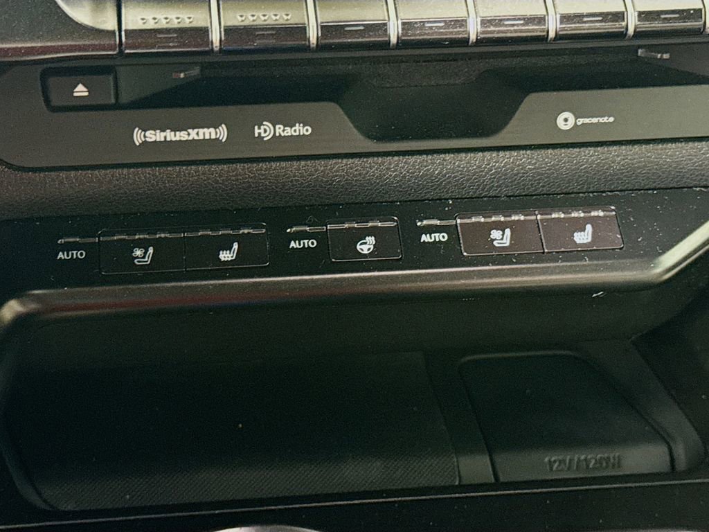 Used 2020 Lexus UX 250h w/ Premium Package AWD/4WD image 18