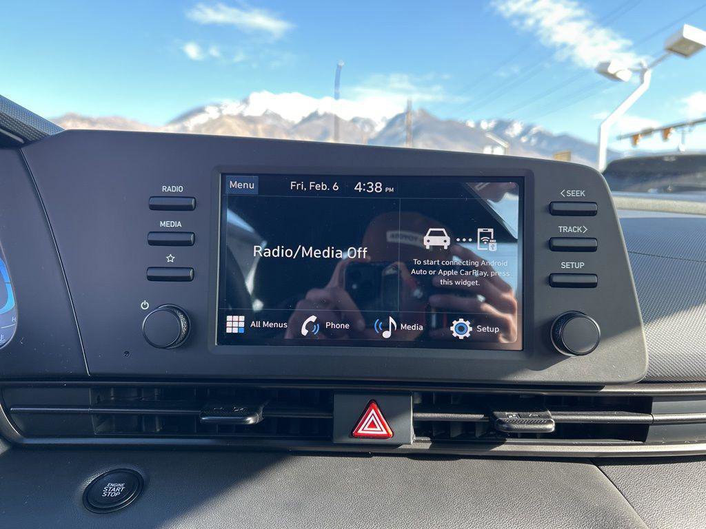 New 2026 Hyundai Elantra SEL Sport Premium image 15