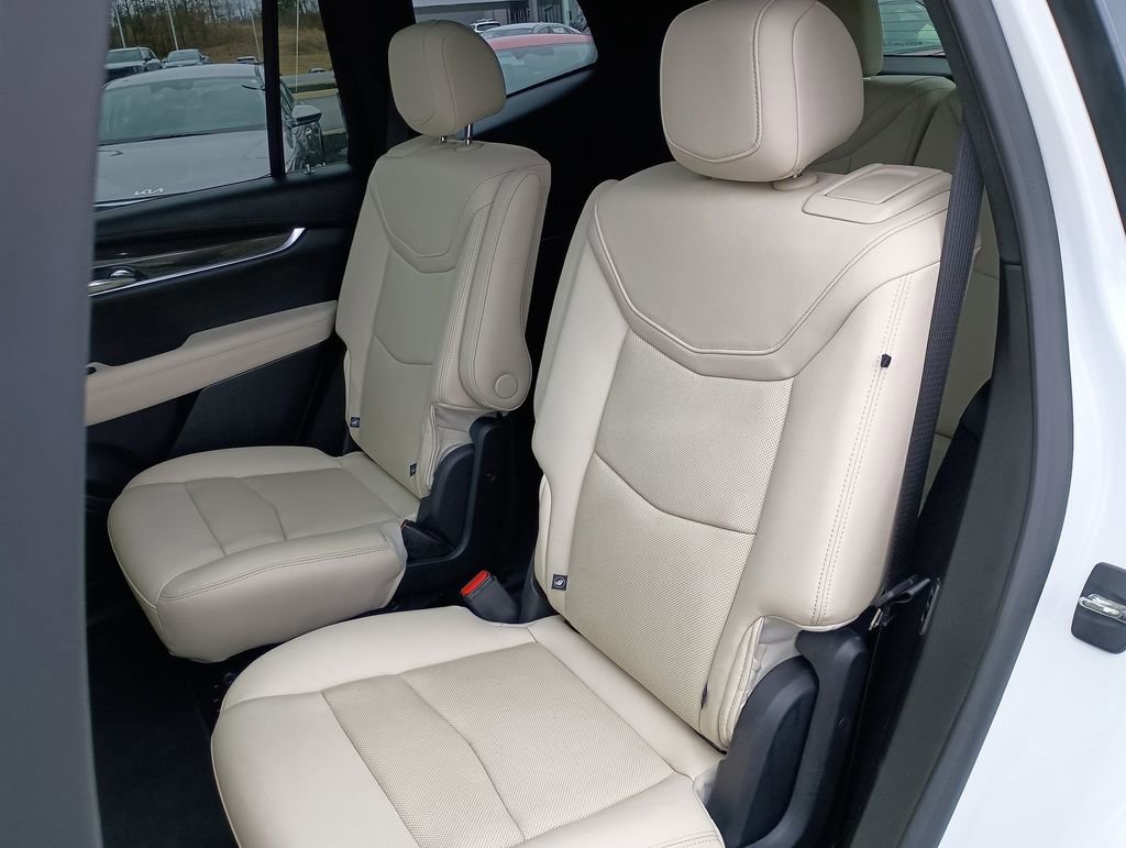 Used 2021 Cadillac XT6 Sport image 29