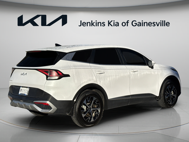 Used 2023 Kia Sportage EX FWD image 7