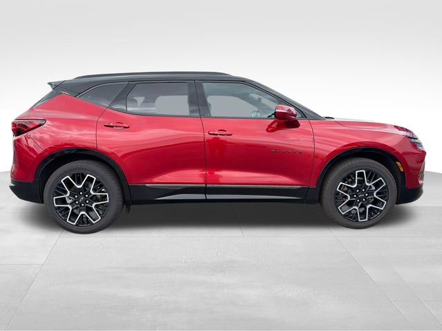 Used 2023 Chevrolet Blazer RS w/ Driver Confidence II Package AWD/4WD image 8