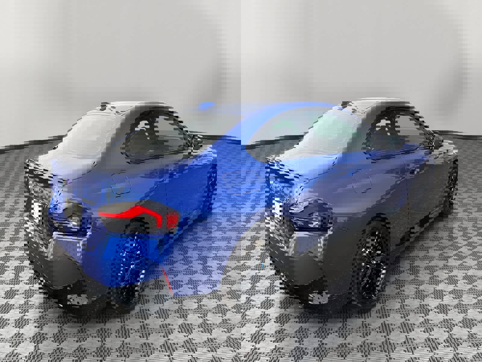 Certified 2023 BMW 230i 230i w/ M Sport Package image 7