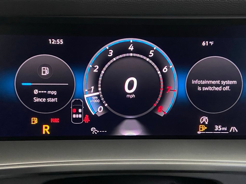 New 2026 Volkswagen Tiguan SE R-Line AWD/4WD image 11