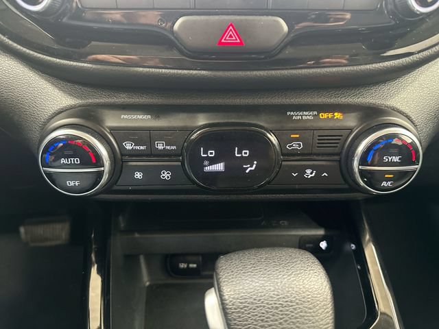 Certified 2024 Kia Soul S FWD image 17