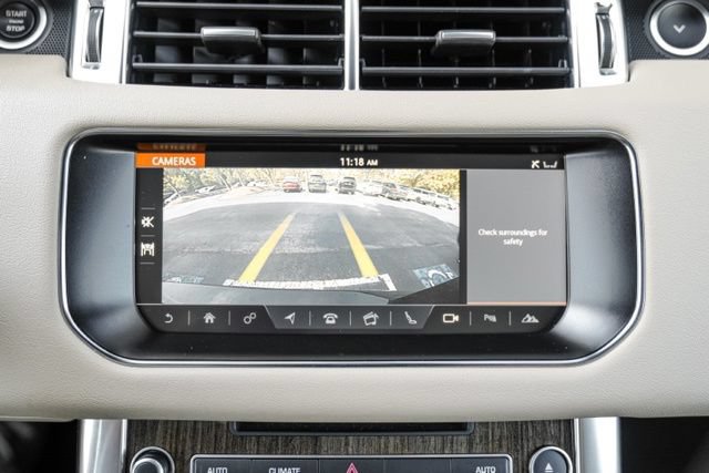 Used 2017 Land Rover Range Rover Sport SE AWD/4WD image 36