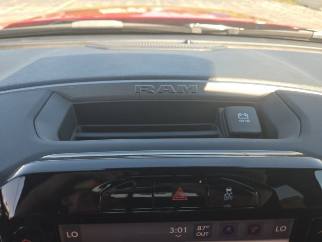 New 2025 RAM 2500 Tradesman AWD/4WD image 43