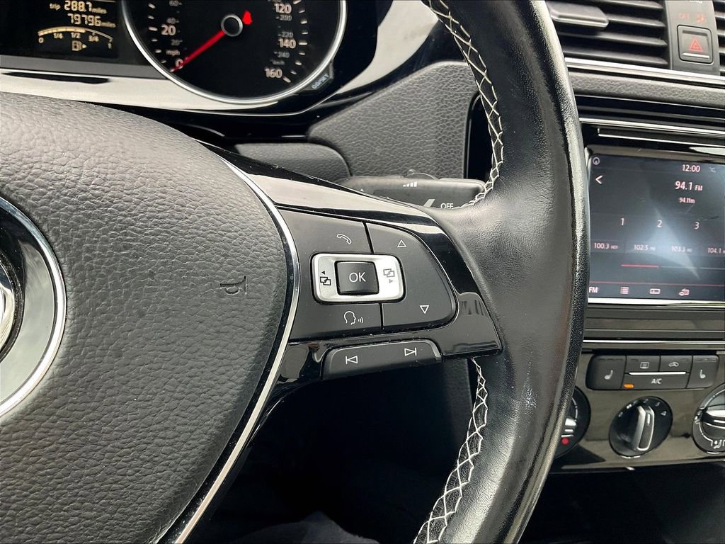 Used 2016 Volkswagen Jetta Sport image 22