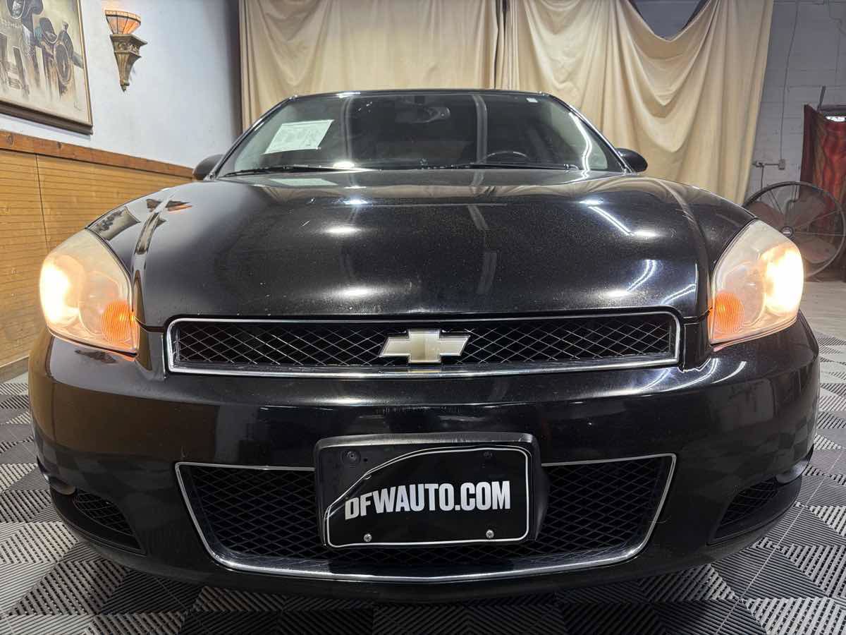 Used 2013 Chevrolet Impala LTZ FWD image 2