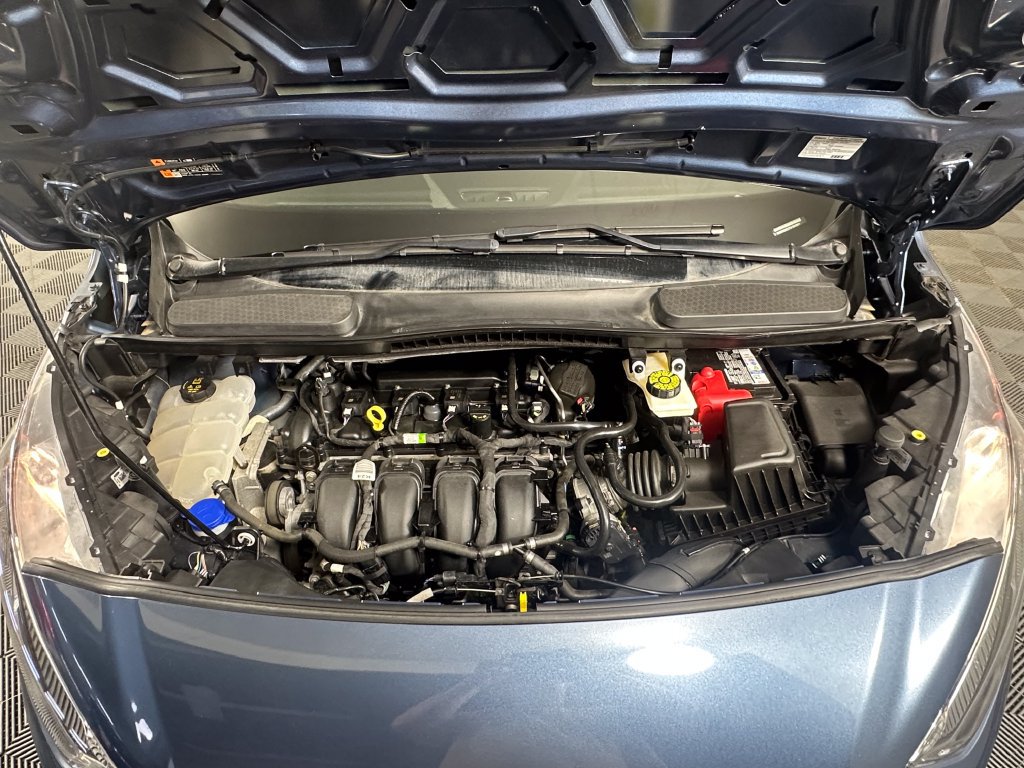 Used 2022 Ford Transit Connect XL FWD image 12