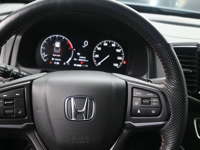 Used 2025 Honda Ridgeline TrailSport image 12