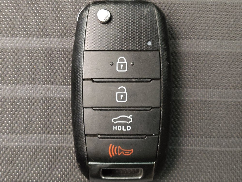 Used 2017 Kia Forte S FWD image 32