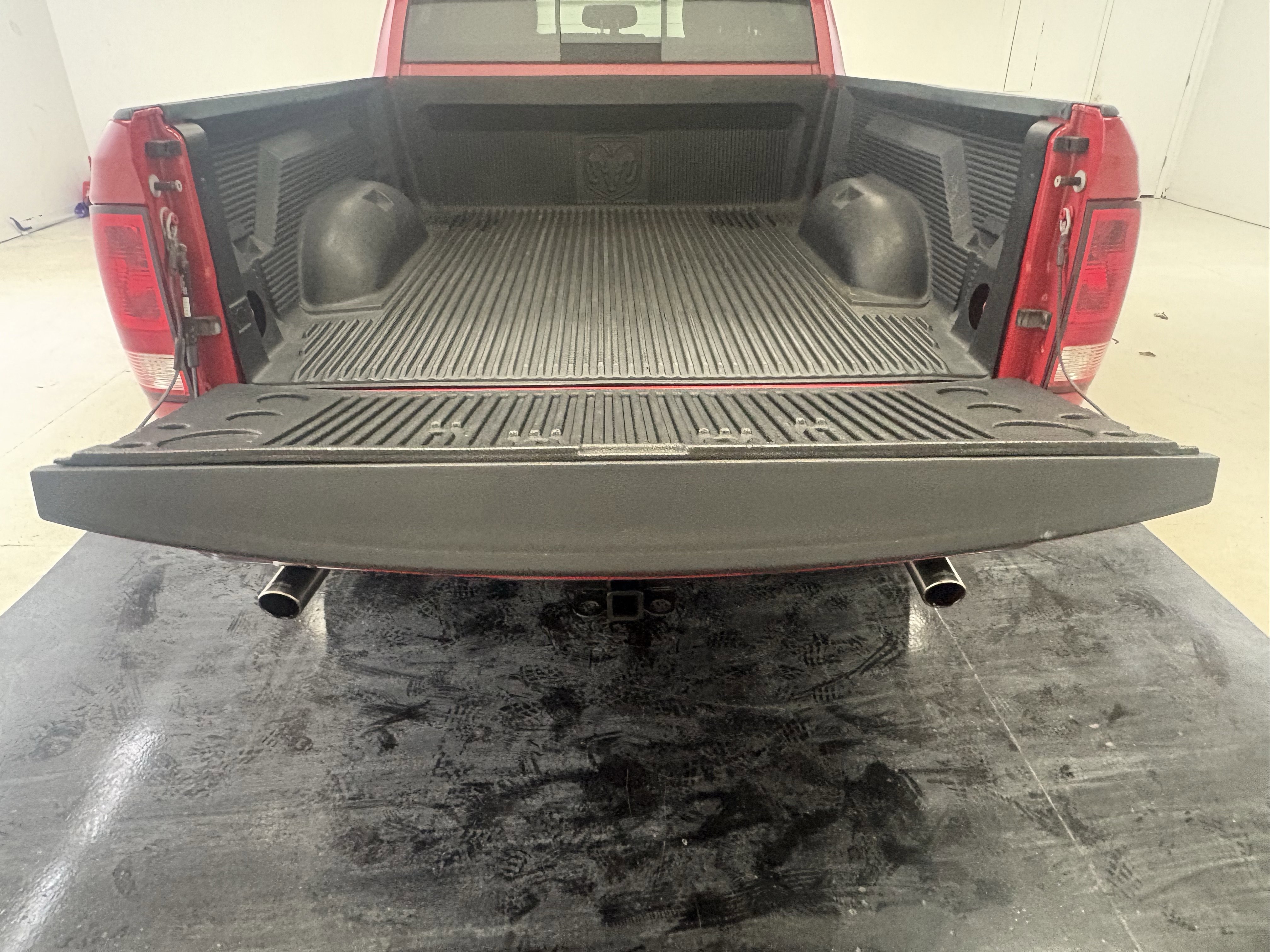 Used 2017 RAM 1500 Outdoorsman image 22