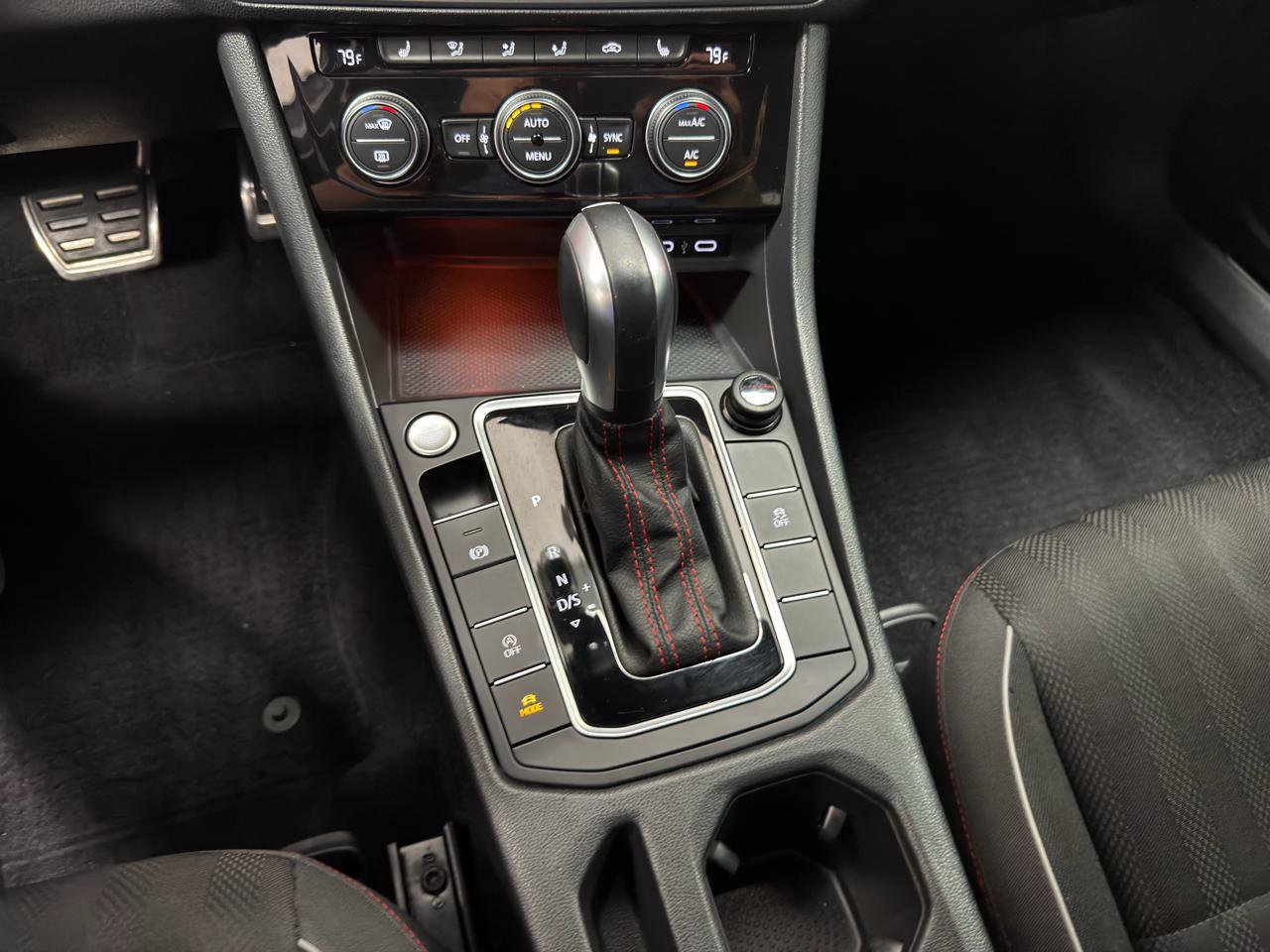 Used 2021 Volkswagen Jetta GLI image 21