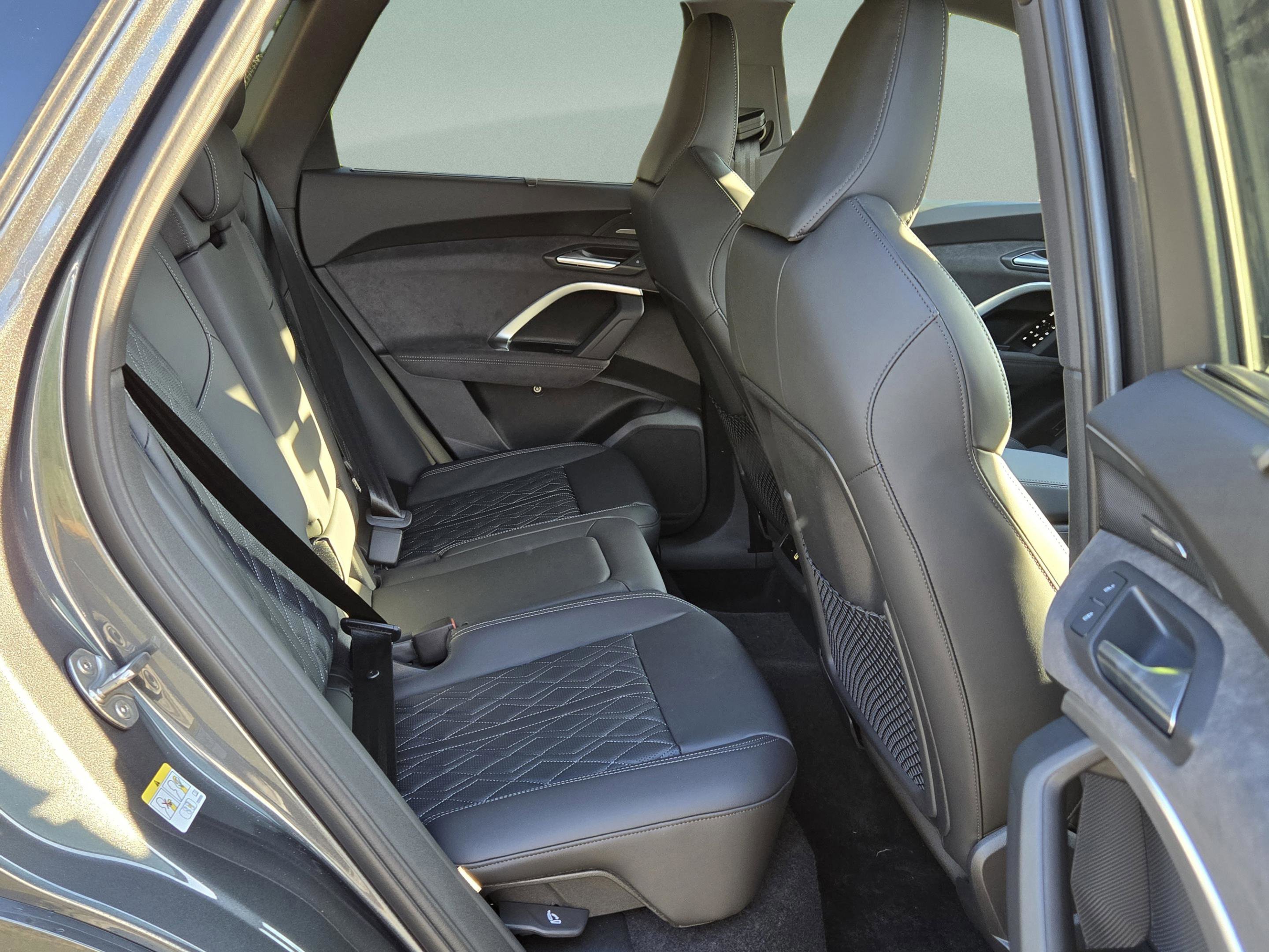 New 2026 Audi SQ5 Premium Plus AWD/4WD image 15