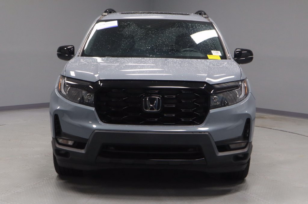 Used 2023 Honda Passport Elite image 3