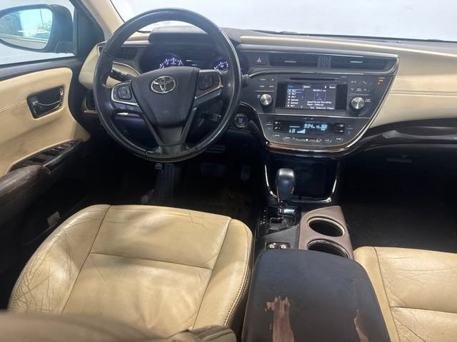 Used 2015 Toyota Avalon XLE FWD image 19