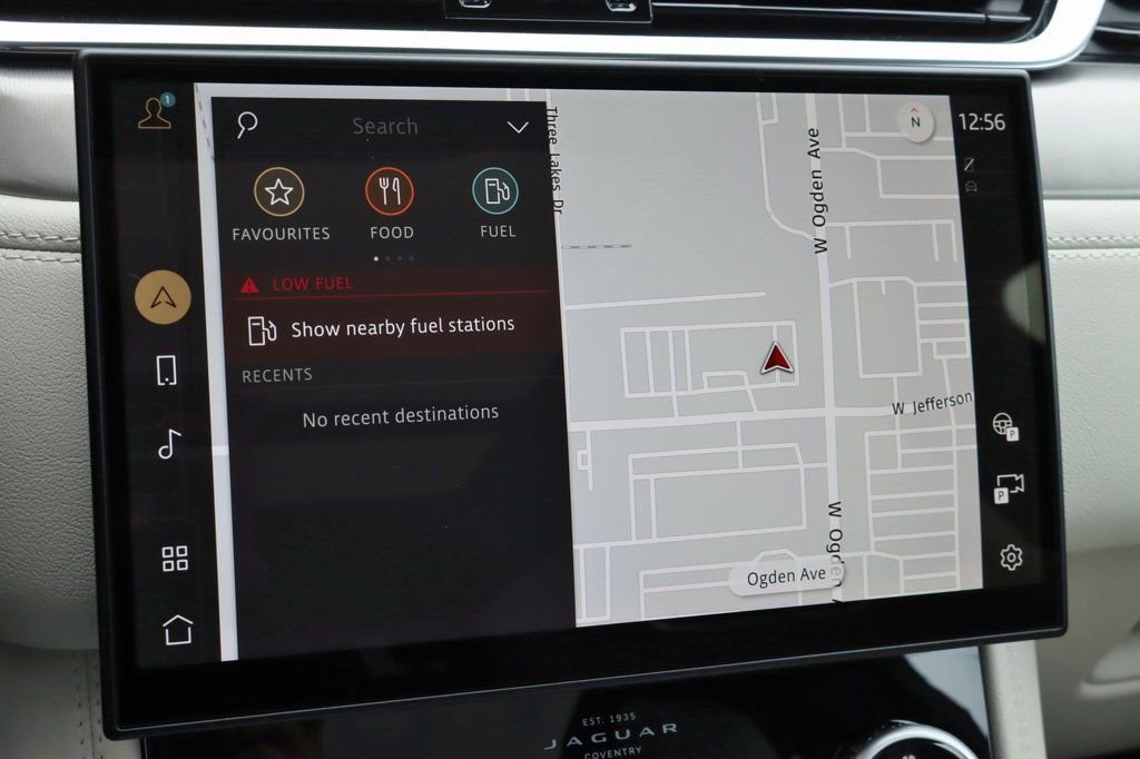 Used 2026 Jaguar F-PACE R-Dynamic S image 26