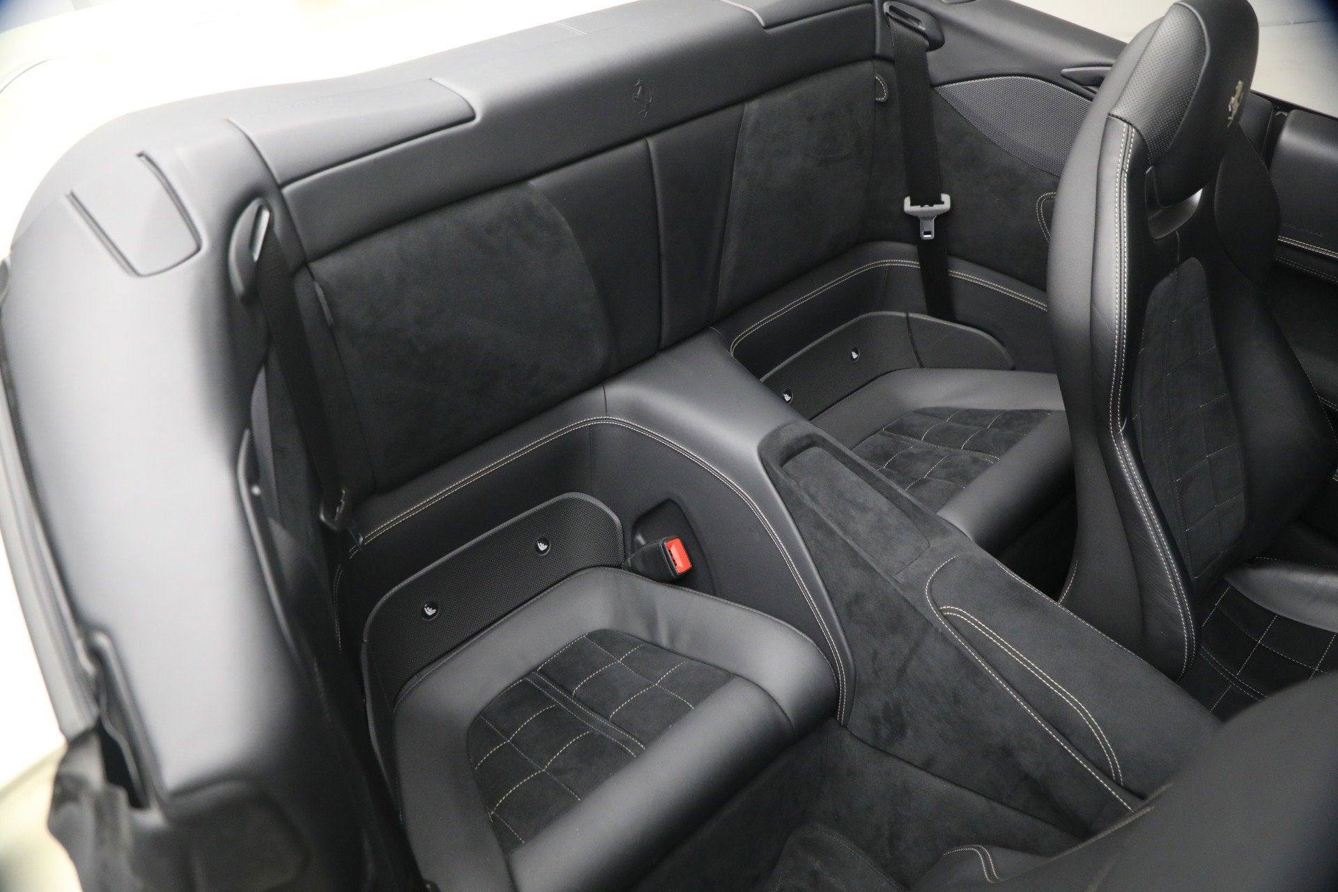 Certified 2023 Ferrari Portofino M image 34