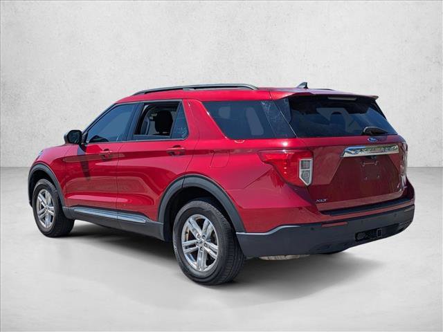Used 2022 Ford Explorer XLT w/ Class IV Trailer Tow Package AWD/4WD image 8