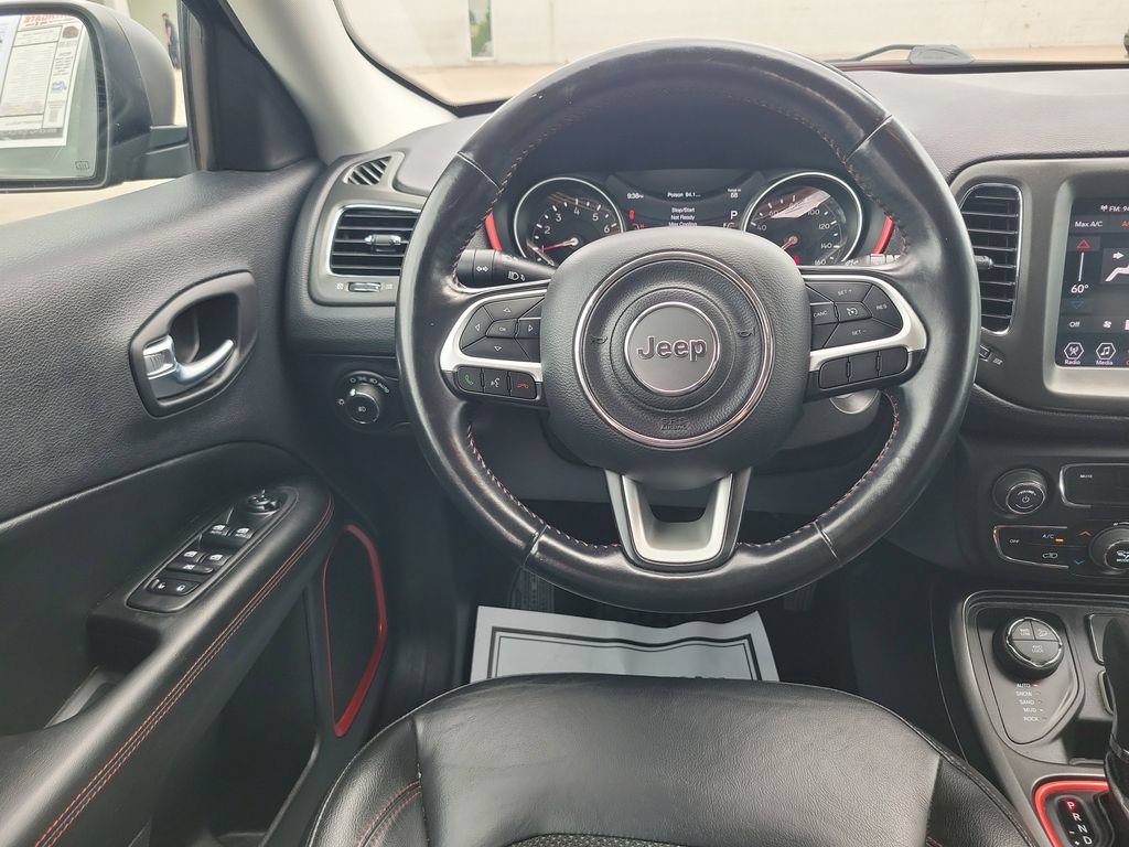 Used 2020 Jeep Compass Trailhawk AWD/4WD image 8