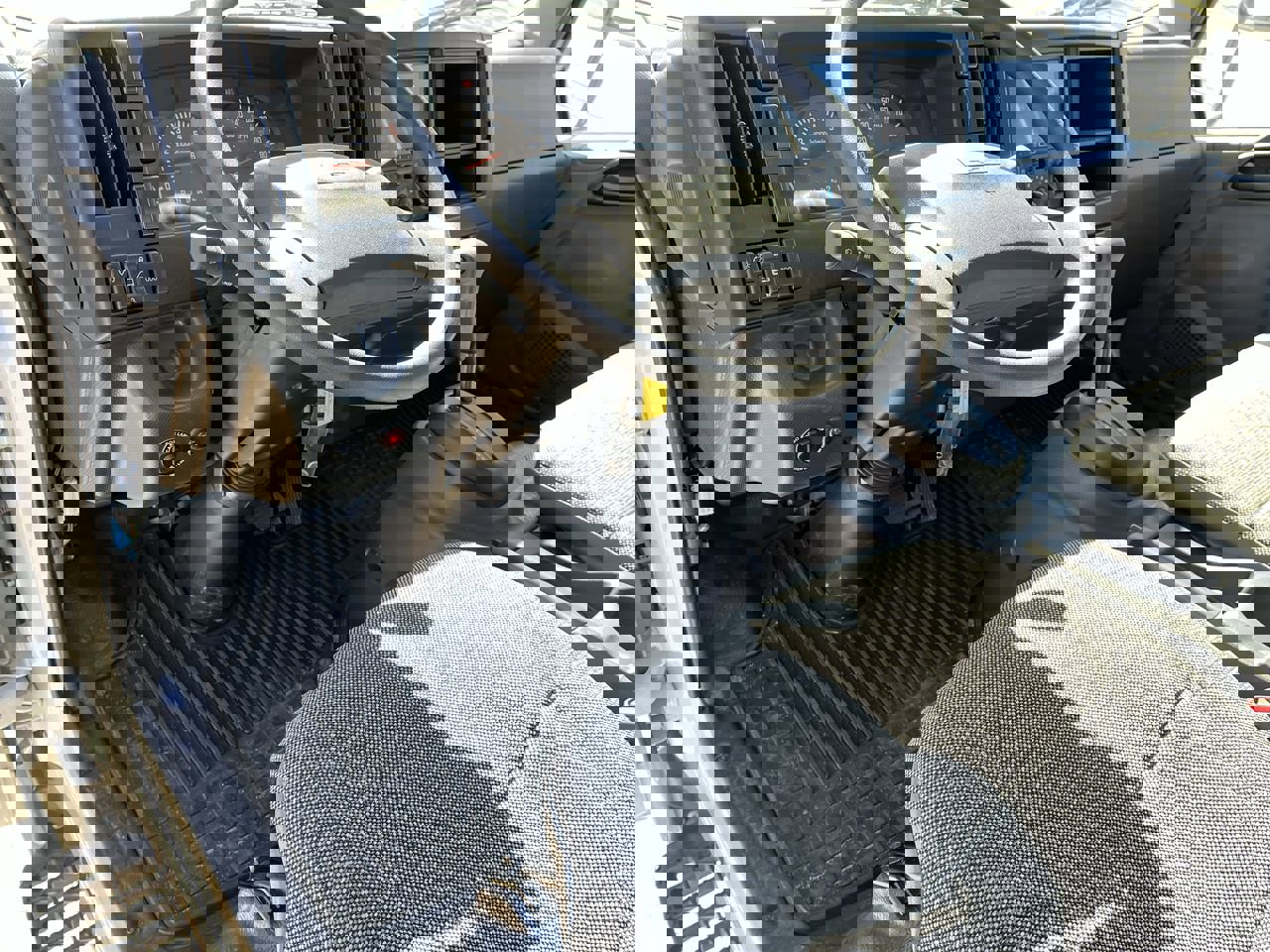 New 2024 Chevrolet Low Cab Forward image 4