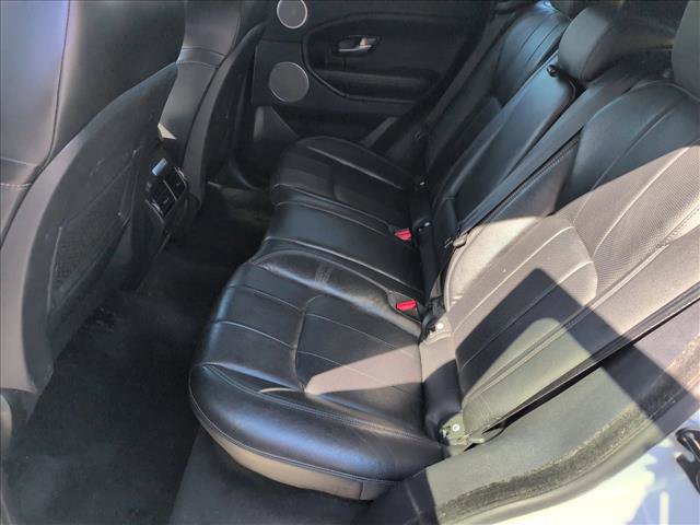 Used 2018 Land Rover Range Rover Evoque SE Premium image 20