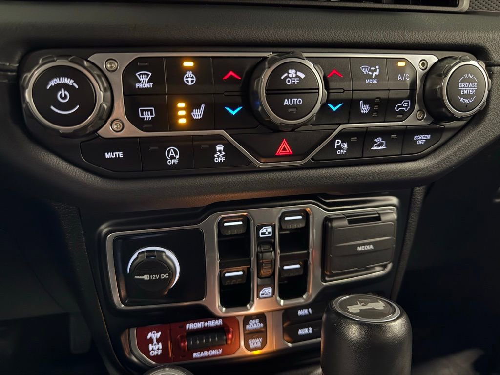 Used 2024 Jeep Wrangler Unlimited Rubicon image 33