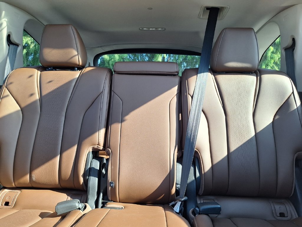 Certified 2025 Acura MDX w/ Technology Package AWD/4WD image 27