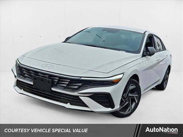 New 2025 Hyundai Elantra SEL