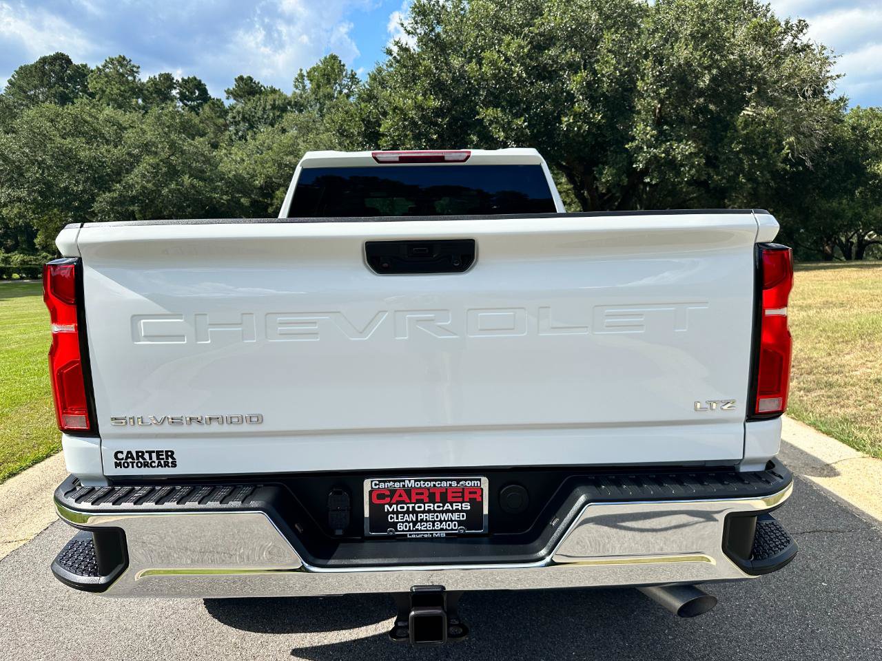 Used 2025 Chevrolet Silverado 2500 LTZ w/ LTZ Convenience Package AWD/4WD image 6