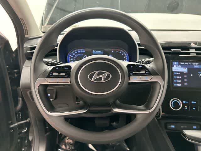 Used 2022 Hyundai Tucson SEL w/ Cargo Package AWD/4WD image 7