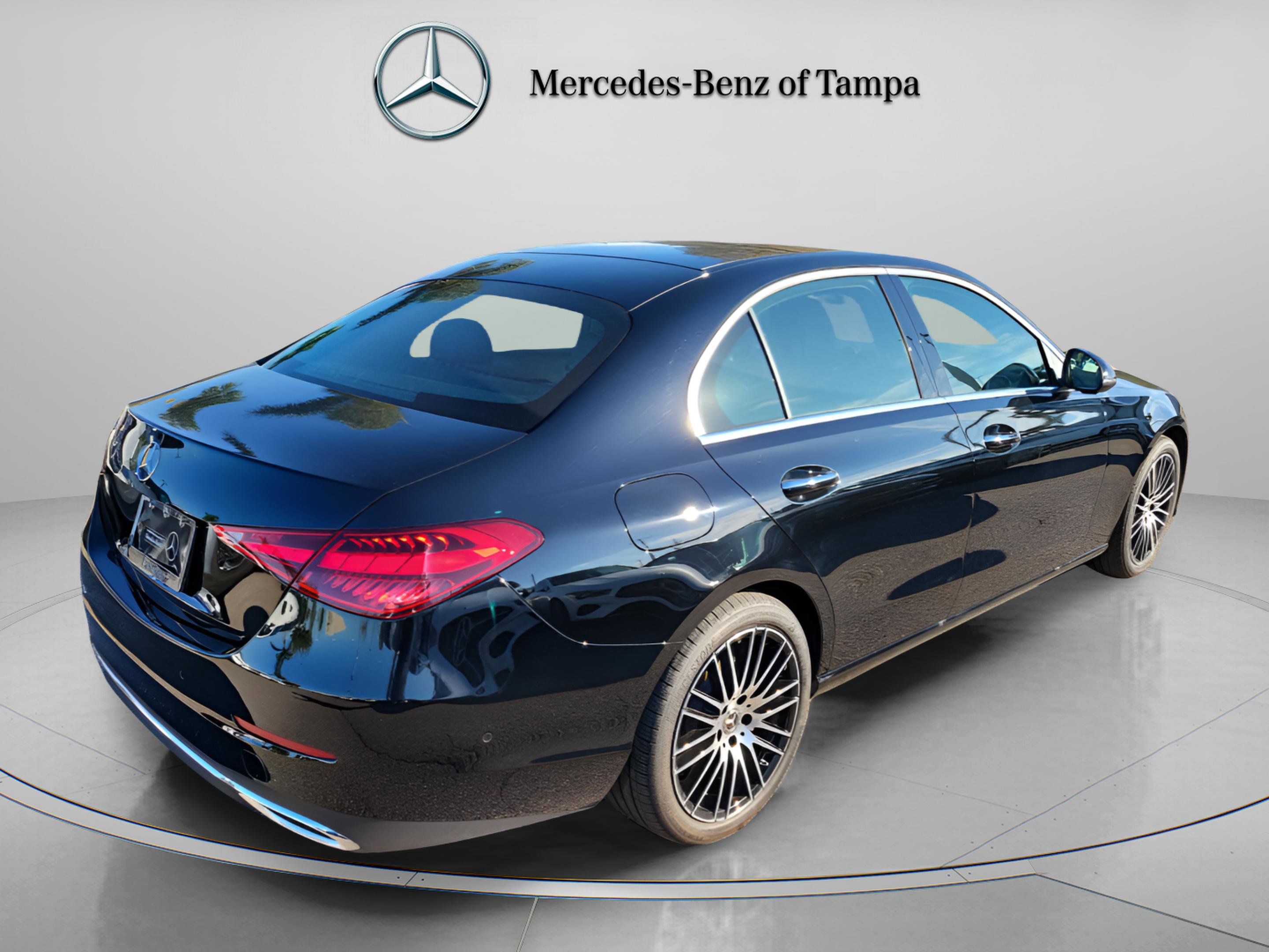 Certified 2025 Mercedes-Benz C 300 Sedan image 4