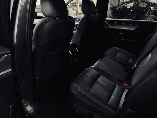 Used 2024 MAZDA CX-90 3.3 Turbo w/ Preferred Plus image 22