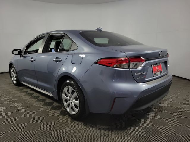 Used 2025 Toyota Corolla LE w/ Convenience Package image 8