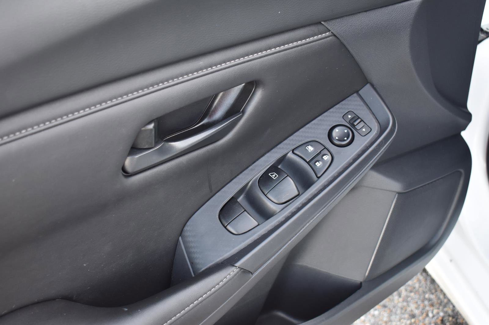 Used 2024 Nissan Sentra S image 19