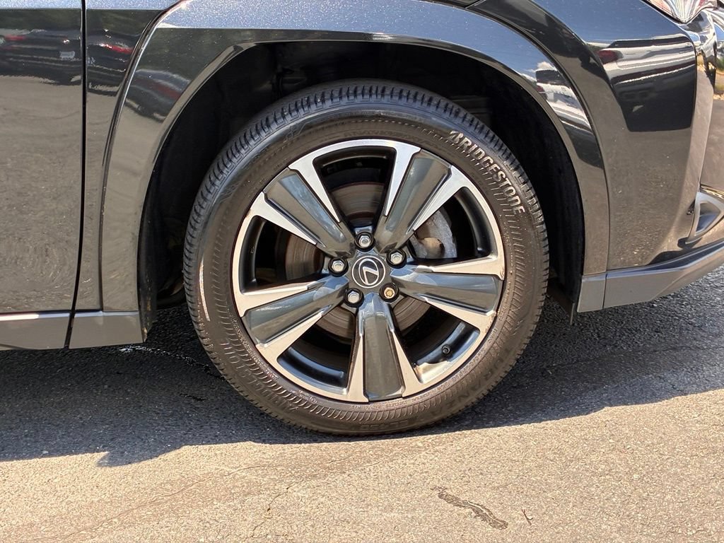 Used 2023 Lexus UX 250h AWD w/ Accessory Package (Z2) image 49