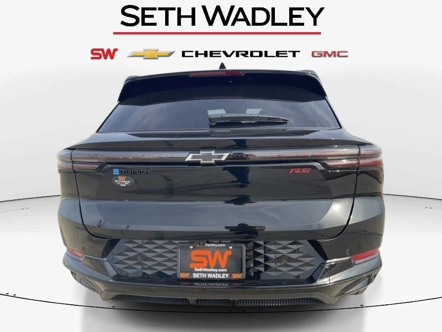 New 2026 Chevrolet Equinox EV RS image 4