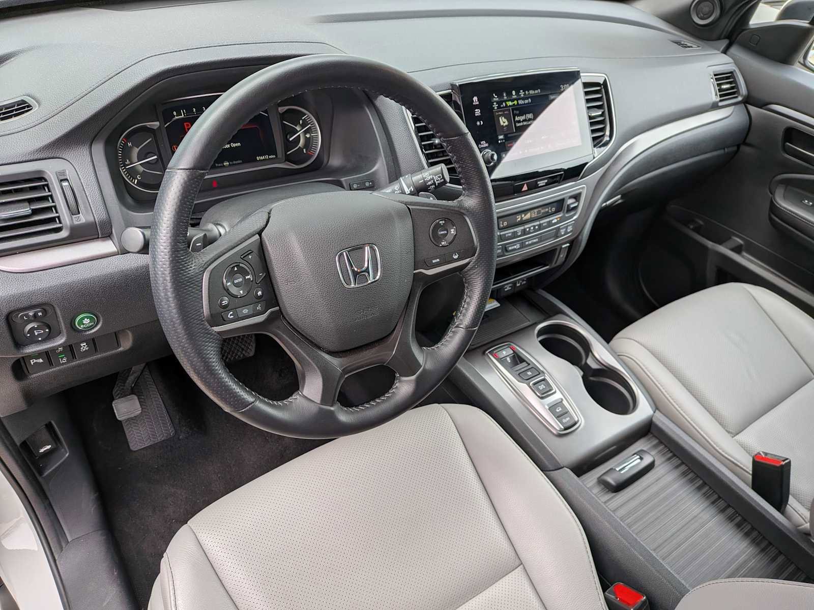 Used 2023 Honda Passport EX-L image 12